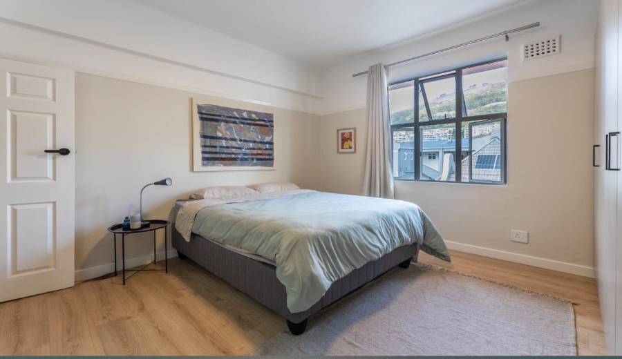 To Let 2 Bedroom Property for Rent in Sea Point Western Cape